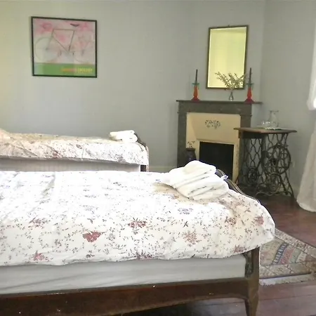 Rue De La Fontaine * Plaisance (Aveyron)