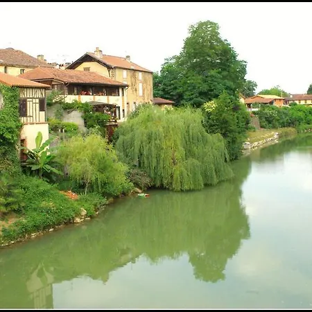Rue De La Fontaine Plaisance (Aveyron)